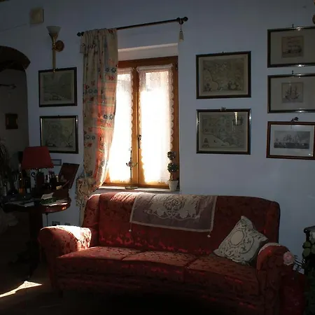 לינה וארוחת בוקר Casa Armonia 4*