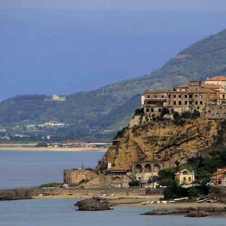 Casa Armonia Oda ve Kahvaltı Pizzo (Calabria)